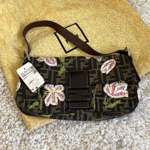 Classic Fendi Bag!!!!